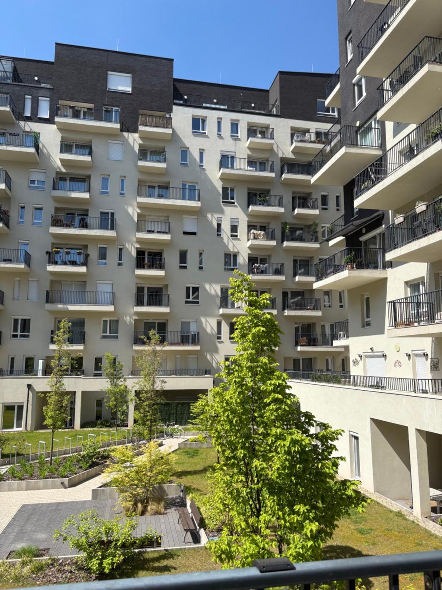 Papay Park Appartement *
